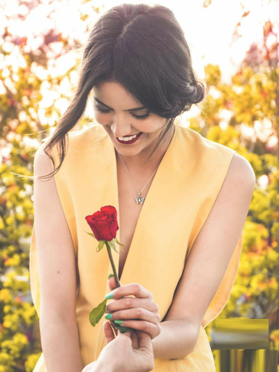 Nhan sắc sinh viên luật đăng quang Hoa hậu Algeria 2018